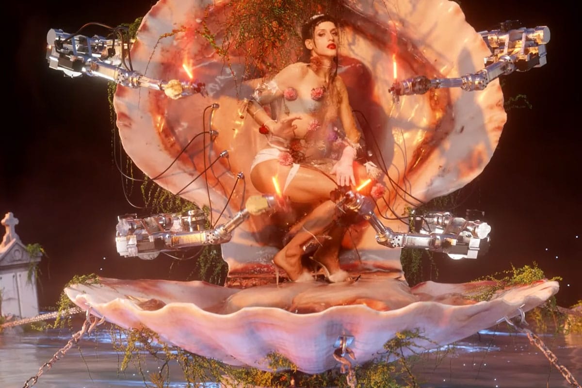 Arca – Nonbinary